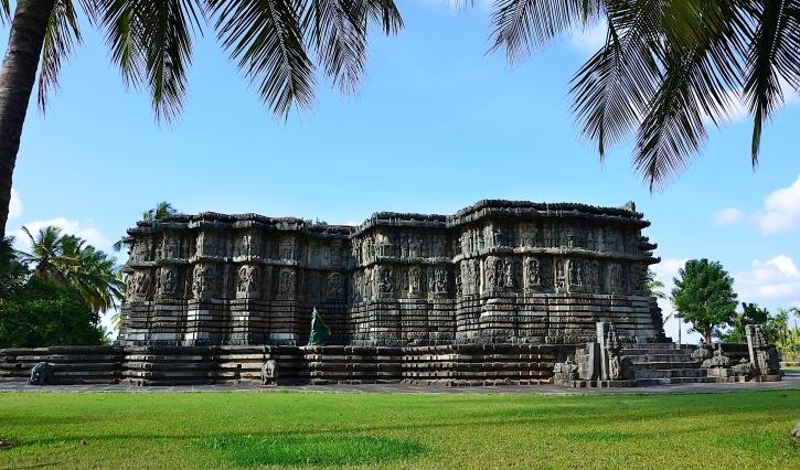 Kedareshwara Temple